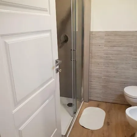 Apartment 6 Via Della Rosa *