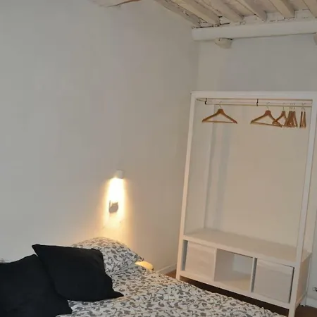 6 Via Della Rosa Appartement