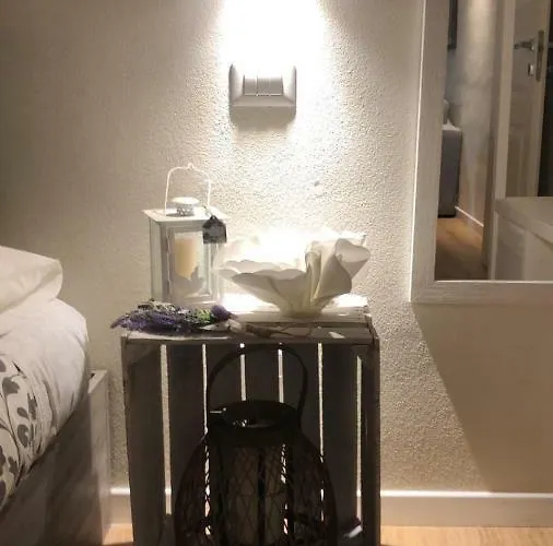 Apartment 6 Via Della Rosa Lucca